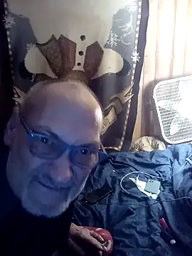 jas319593 online show from 02/28/25, 10:52