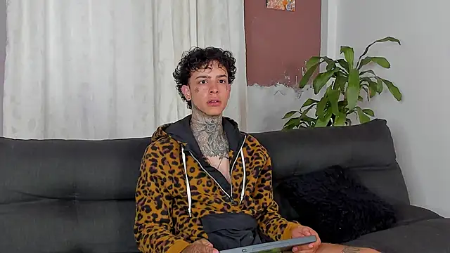 Aron ford online show from 10/01/25, 11:49