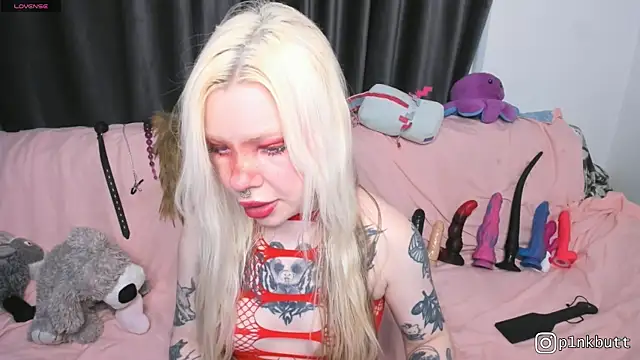 HelenGoat online show from 07/30/26, 04:33