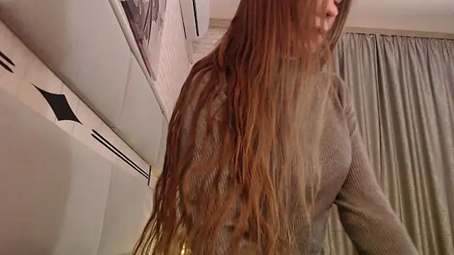 Snapshot of VeronikaAv chatting on 01/25/25, 11:11 VeronikaAv online show from 01/25/25, 11:11