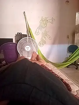 JOHN GOSTOSO online show from 12/01/25, 04:34