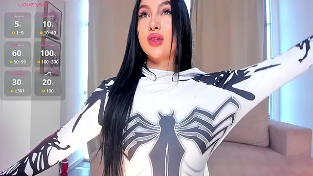 Snapshot of barbie_es chatting on 10/31/25, 03:02 barbie es online show from 10/31/25, 03:02