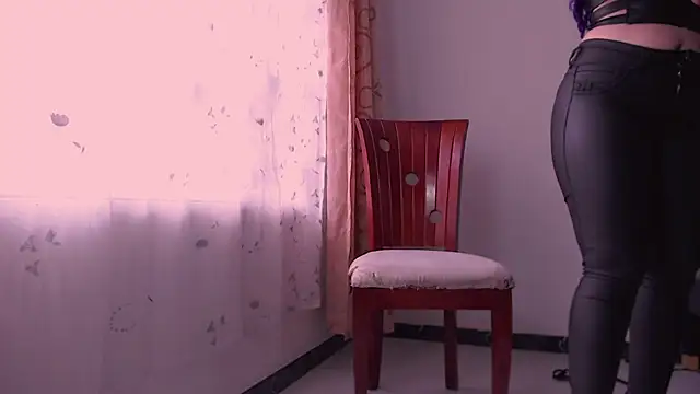 Snapshot of nicolstivens chatting on 01/19/25, 08:09 nicolstivens online show from 01/19/25, 08:09