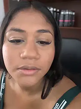 Snapshot of SSCARLETH_ chatting on 12/16/25, 11:59 SSCARLETH online show from 12/16/25, 11:59