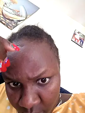 Toomuchbooty33 online show from 09/14/25, 01:54