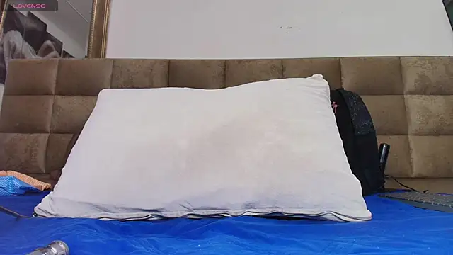 britanyy  online show from 01/15/25, 03:11