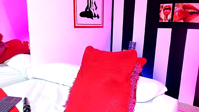 YeminaLeman online show from 02/01/25, 11:27