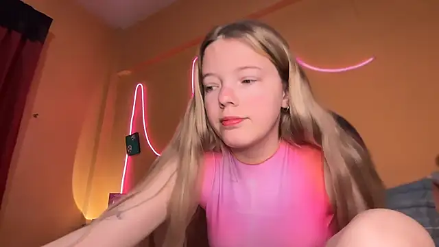 -veranito- online show from 10/24/25, 03:03