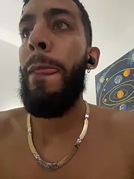 Snapshot of Alessandro__Rossi chatting on 09/12/25, 11:48 Alessandro Rossi online show from 09/12/25, 11:48