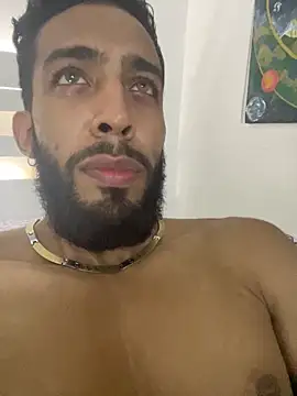 Snapshot of Alessandro__Rossi chatting on 09/20/25, 06:03 Alessandro Rossi online show from 09/20/25, 06:03