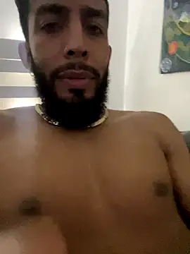 Snapshot of Alessandro__Rossi chatting on 09/26/25, 05:00 Alessandro Rossi online show from 09/26/25, 05:00