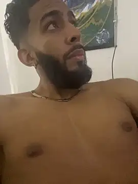 Snapshot of Alessandro__Rossi chatting on 09/29/25, 08:46 Alessandro Rossi online show from 09/29/25, 08:46