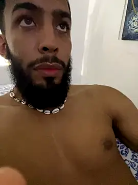 Snapshot of Alessandro__Rossi chatting on 10/27/25, 11:58 Alessandro Rossi online show from 10/27/25, 11:58