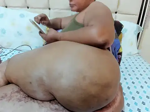 bigbooty29 online show from 05/29/26, 07:01