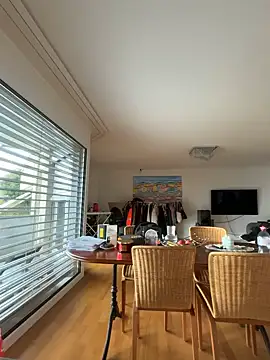 Snapshot of TheCinderella chatting on 10/09/25, 03:10 TheCinderella online show from 10/09/25, 03:10