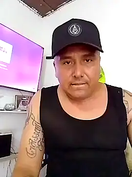 Snapshot of Lenonantonio chatting on 09/16/25, 01:34 Lenonantonio online show from 09/16/25, 01:34