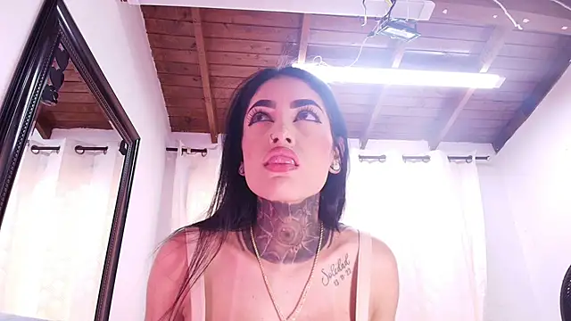 danna berlin  online show from 01/18/25, 07:15