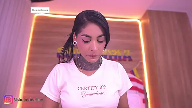 danna berlin  online show from 07/05/26, 07:21
