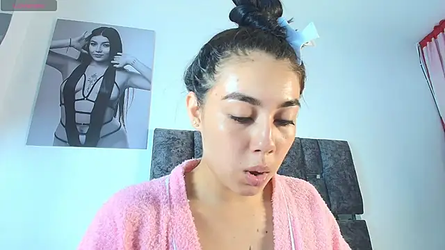 Natasharuso online show from 07/09/26, 04:33
