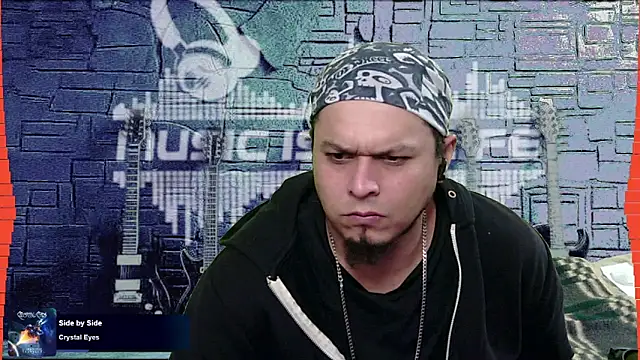 chino roz online show from 01/12/25, 07:31