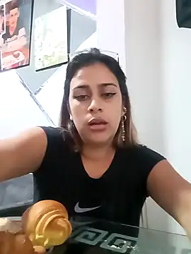 Snapshot of Latina_sexy1 chatting on 02/18/25, 03:21 Latina sexy1 online show from 02/18/25, 03:21