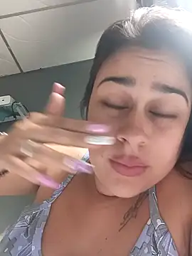 Snapshot of Latina_sexy1 chatting on 02/22/25, 02:41 Latina sexy1 online show from 02/22/25, 02:41