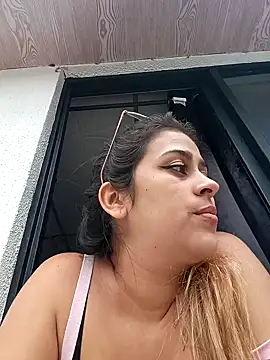 Snapshot of Latina_sexy1 chatting on 02/23/25, 06:45 Latina sexy1 online show from 02/23/25, 06:45