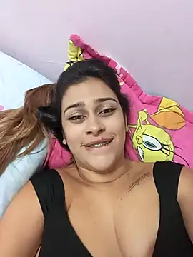 Snapshot of Latina_sexy1 chatting on 02/25/25, 01:50 Latina sexy1 online show from 02/25/25, 01:50