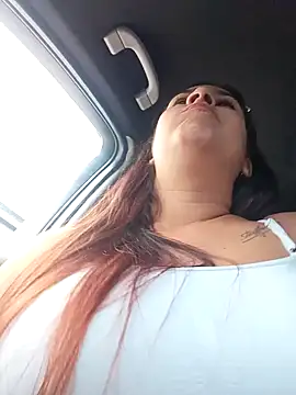 Snapshot of Latina_sexy1 chatting on 09/20/25, 05:25 Latina sexy1 online show from 09/20/25, 05:25