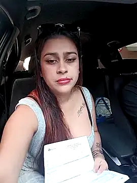 Snapshot of Latina_sexy1 chatting on 09/29/25, 01:05 Latina sexy1 online show from 09/29/25, 01:05