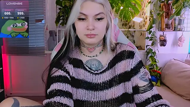 Snapshot of jelya_sg chatting on 11/04/25, 11:31 jelya sg online show from 11/04/25, 11:31