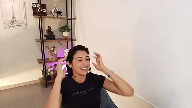Sassy--Girl online show from 07/10/26, 07:16