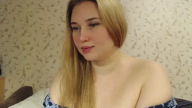 mmmPinUpGirl online show from 12/08/24, 08:58