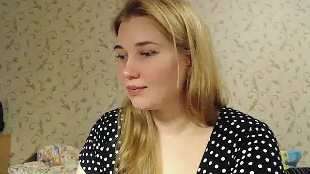mmmPinUpGirl online show from 02/03/25, 05:29