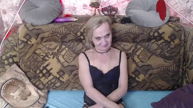 MissBekker online show from 12/20/24, 12:52