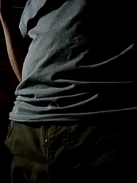 Snapshot of rodovlaz chatting on 10/20/25, 03:29 rodovlaz online show from 10/20/25, 03:29