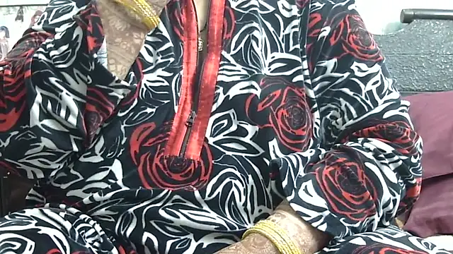 Kavya XX online show from 11/24/25, 06:51