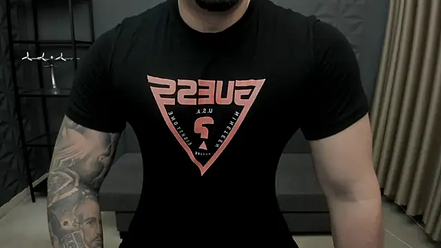 TonyWilcox online show from 11/03/25, 06:14