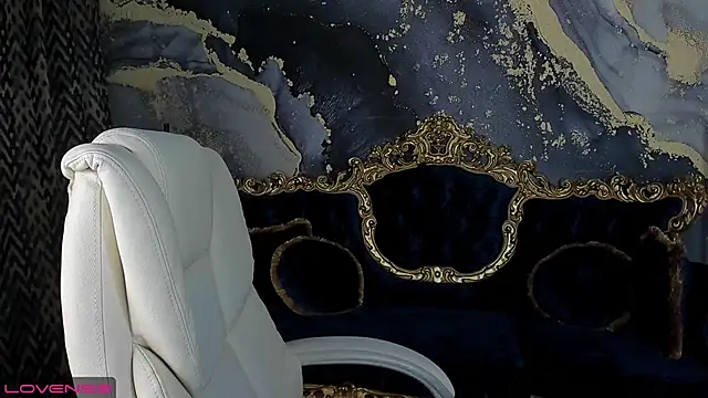 Daphne Moss online show from 12/07/24, 05:53