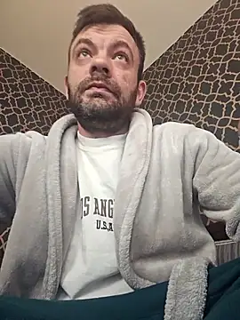 Snapshot of jakerusso chatting on 11/09/25, 01:42 jakerusso online show from 11/09/25, 01:42