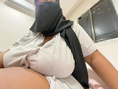 Submissive Arab online show from 07/20/26, 10:50