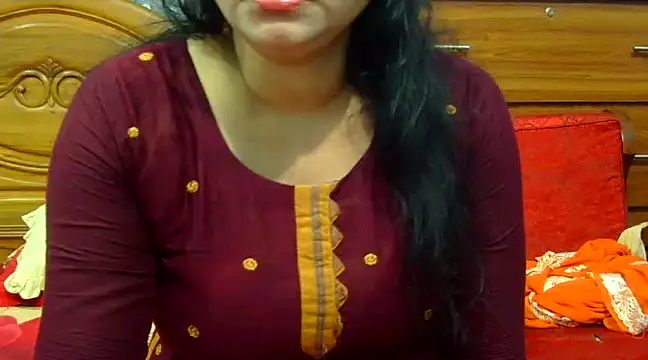 Snapshot of Daneldayna chatting on 01/05/25, 09:37 Daneldayna online show from 01/05/25, 09:37