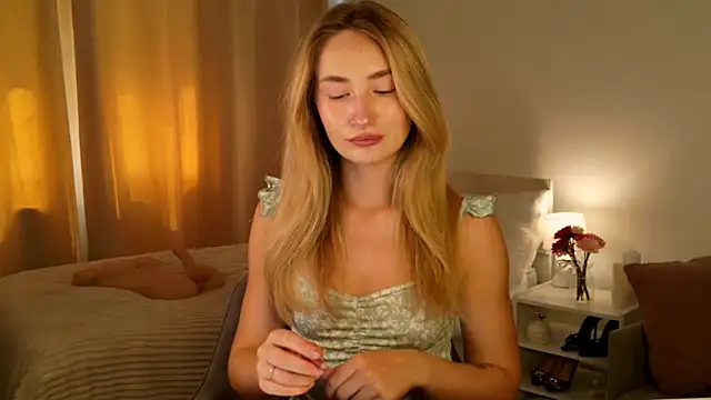 bella  rose online show from 06/06/26, 09:47