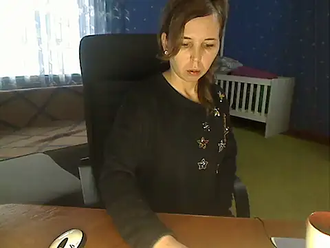 Snapshot of loveis007 chatting on 11/22/25, 09:30 loveis007 online show from 11/22/25, 09:30