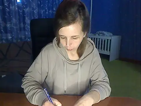 Snapshot of loveis007 chatting on 11/26/25, 02:34 loveis007 online show from 11/26/25, 02:34