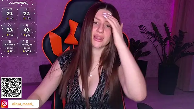 Snapshot of Elishka_ chatting on 09/15/25, 07:14 Elishka  online show from 09/15/25, 07:14