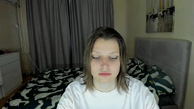 SoniNesti online show from 09/13/25, 03:01