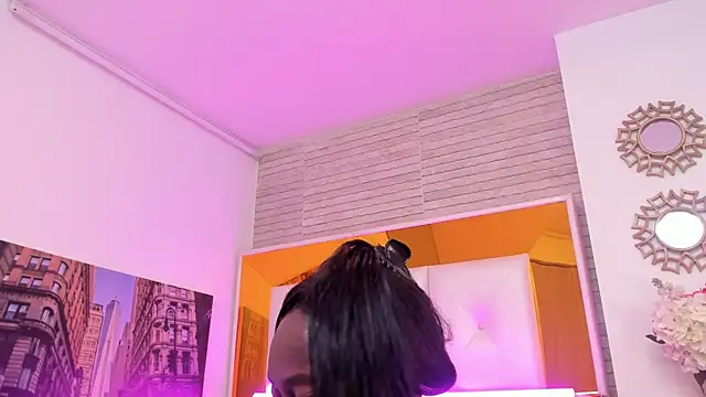 Snapshot of ShaniaBrownn chatting on 01/14/26, 07:52 ShaniaBrownn online show from 01/14/26, 07:52