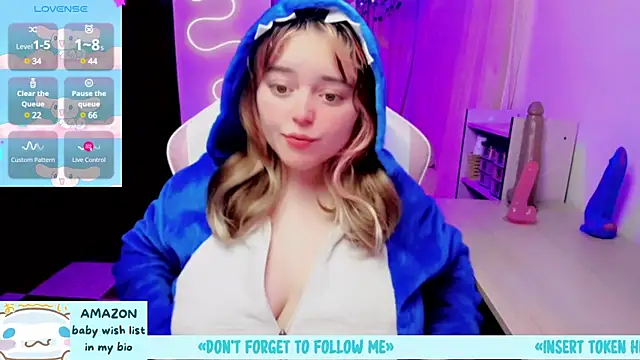 Snapshot of anjana_yuii chatting on 12/12/24, 10:45 anjana yuii online show from 12/12/24, 10:45