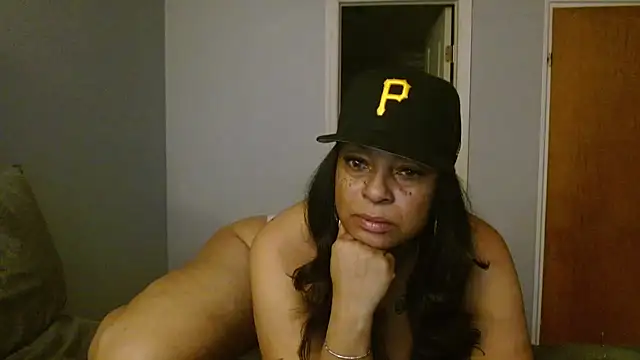 Snapshot of MSweetLindaParks chatting on 03/12/26, 10:38 MSweetLindaParks online show from 03/12/26, 10:38